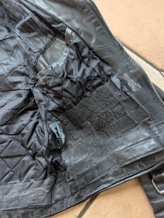 Giacche: Lederjacke Gr. 44 Leder Vintage Bikerjacke schwarz – Usato da Unterengstringen venduto da Olifant4 4