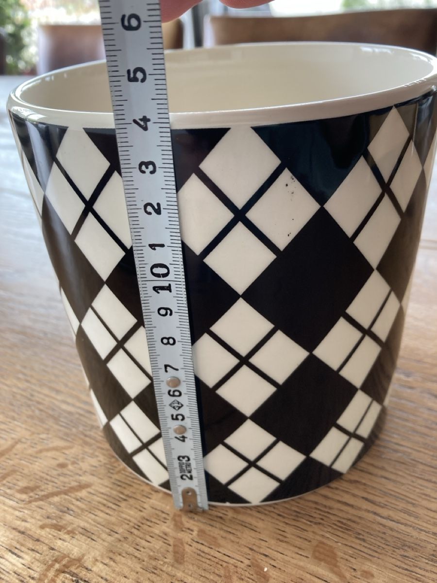 Pots de fleurs: Blumentopf – D'occasion à St. Gallen par rbr_n6nh 1