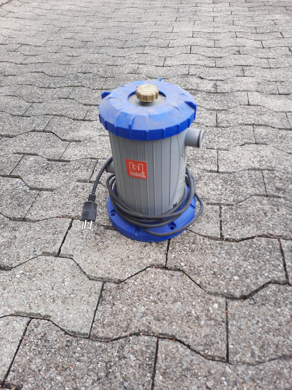 Piscine: Wasserumwälzpumpe – Usato da Halten venduto da raina01 1