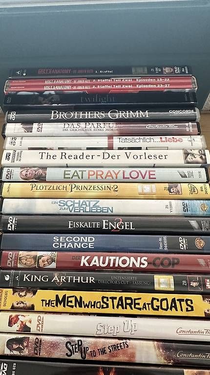 Tous les DVDs: DVD Paket Spielfilme & Serien – D'occasion à Dietikon par deyade 1
