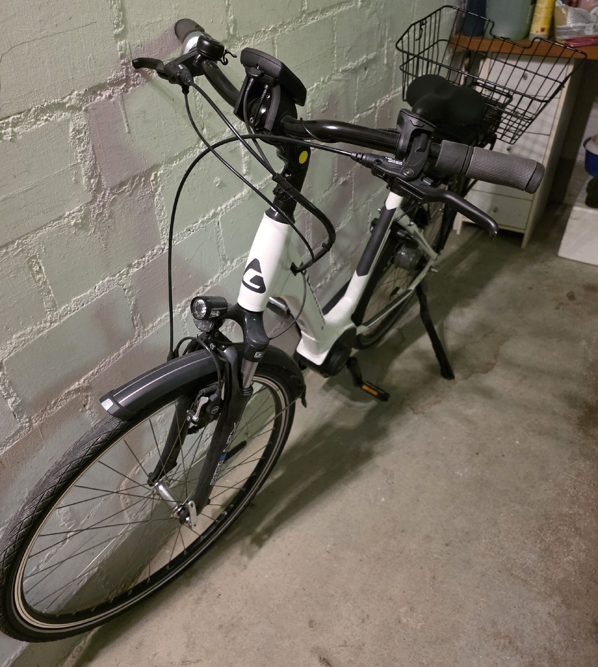 Biciclette: Neuwertiges Elektrobike mit höchstens 30 gefahrenen km. – Nuovo (secondo la descrizione) da Wilen b.Wil venduto da hpweiss49 7