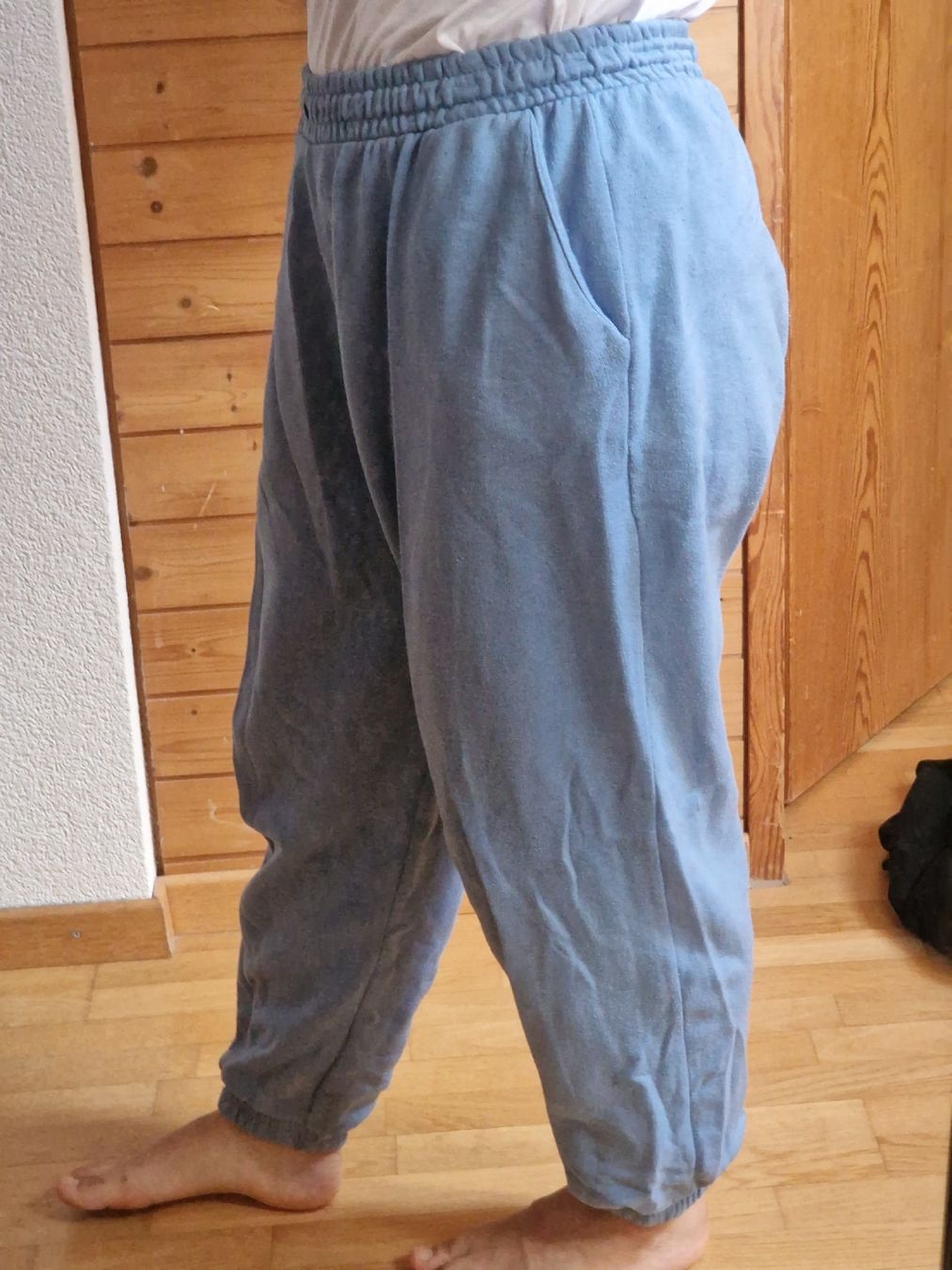 Zara Pantaloni: Trainerhose – Usato da Wil SG venduto da zeh_pck9 3