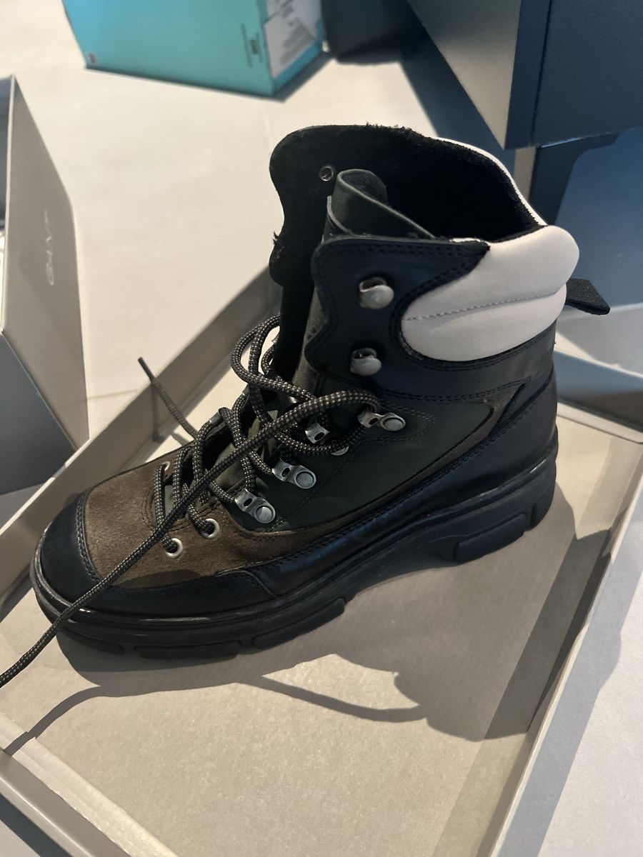 Gant Scarpe da donna: Gant winter boots | Monthike | Hiking boots – Nuovo (secondo la descrizione) da Genève venduto da NaleMorri 2