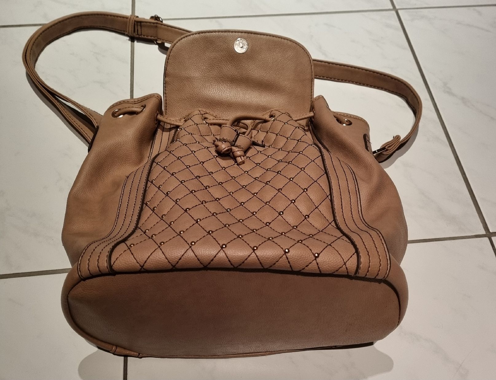 Borse da donna: Schöne, grosszügige Handtasche – Nuovo (secondo la descrizione) da Nottwil venduto da Janny77 5