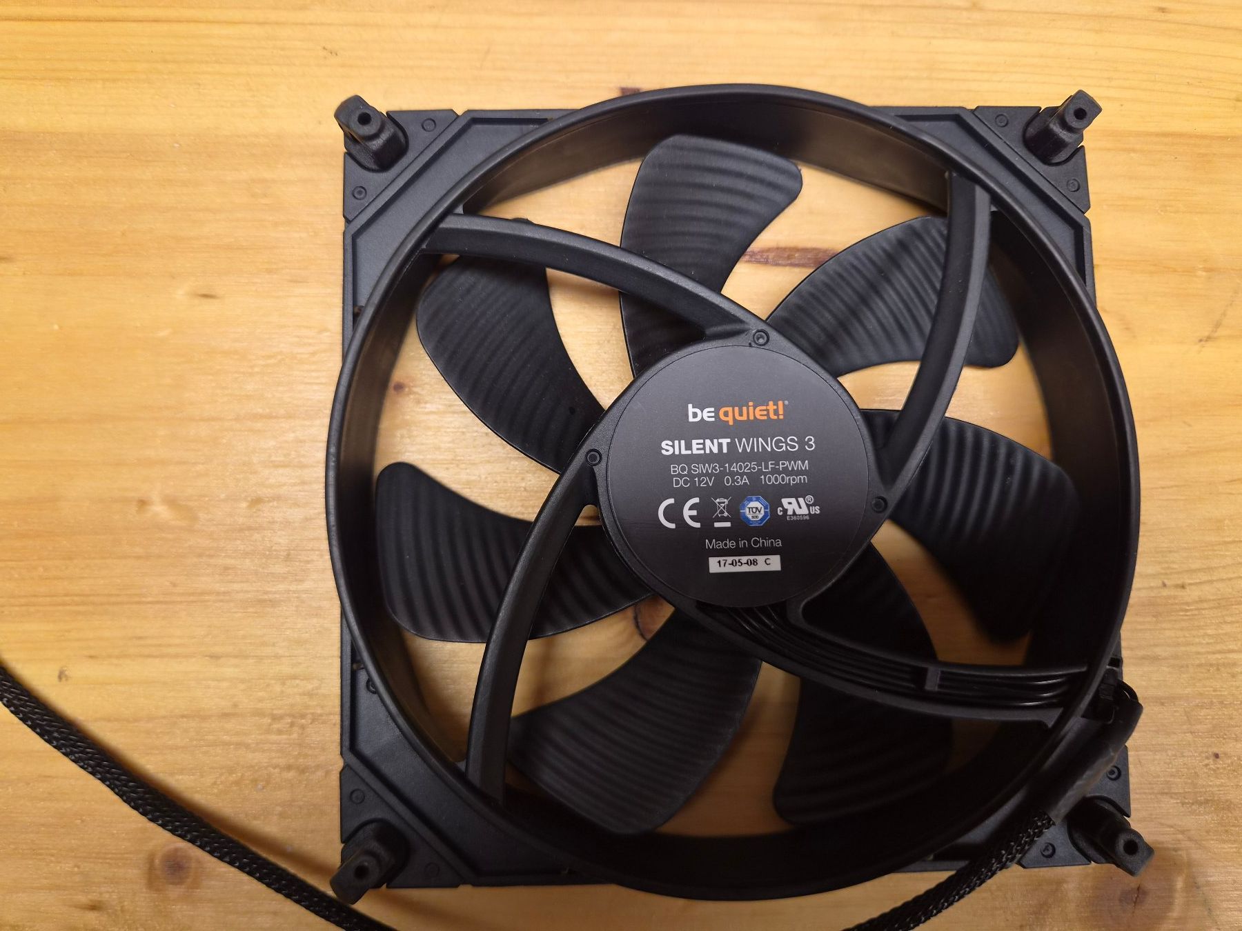 beQuiet! Componenti elettronici: Computerlüfter bequiet Silernt Wings 3 – Nuovo (secondo la descrizione) da Thun venduto da Nskater