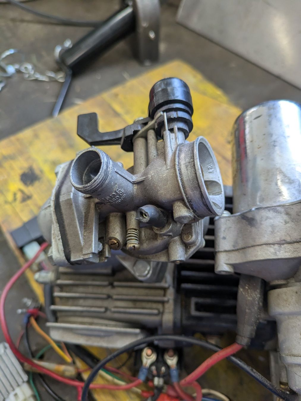 Parti ricambio per ciclomotori: Pitbicke Motor 4 tackt e-Starter – Usato da Affoltern am Albis venduto da Wisel80 4