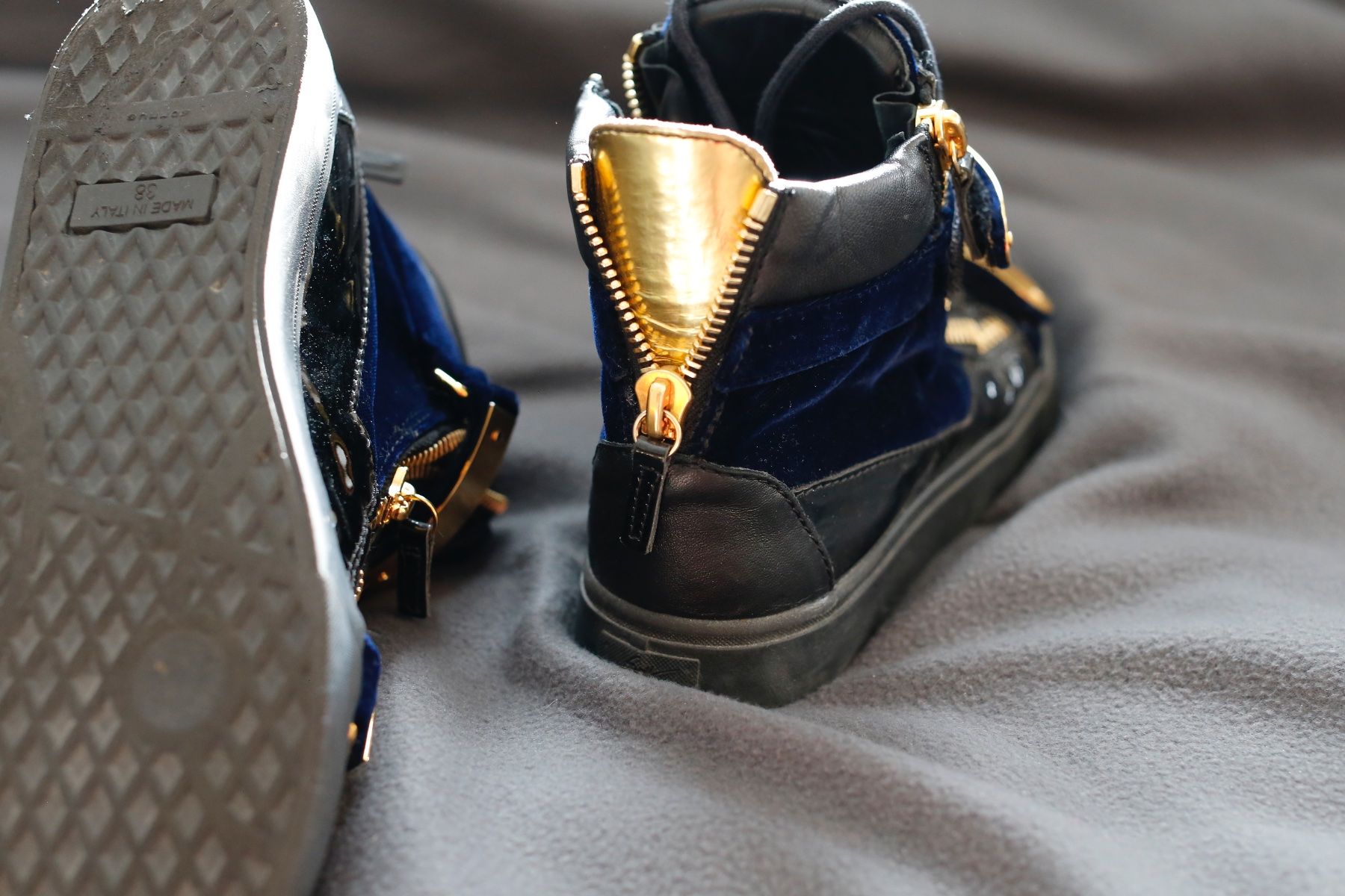 Herrenschuhe: Luxus Sneaker Giuseppe Zanotti Blau/ Golden Grösse 38 – Gebraucht aus Horw von dar_ddz9 5