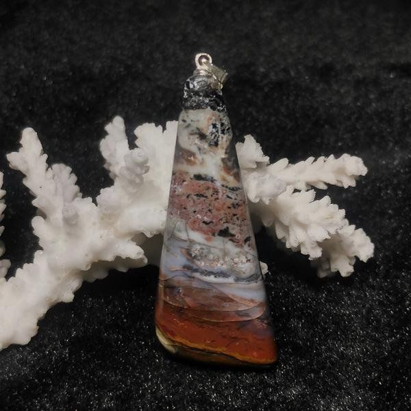 Ciondoli: Opalisiertes verst. Holz Anhänger – Nuovo e nell'imballaggio originale da Walenstadt venduto da vkt_qc8d 1