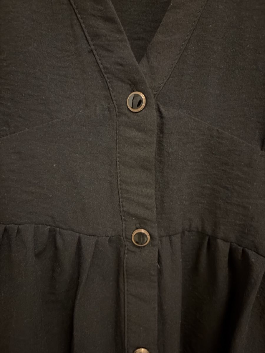 Zara Vestiti: Neues Kleid Zara schwarz langarm – Nuovo (secondo la descrizione) da Thalwil venduto da ver_vj9n 2