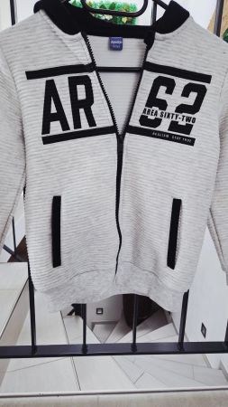 Coole Jungen Jacke, Grösse 128, Top Zustand