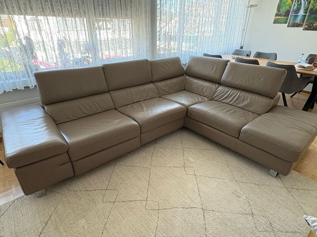 Divani: Ecksofa, beige Ledergarnitur mit Relaxfunktion – Usato da Dübendorf venduto da nela123 1