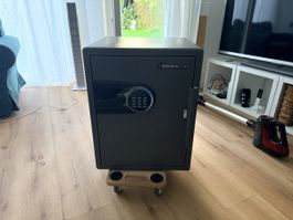 SentrySafe Tresor mit Zahlencode sehr guter Zustand