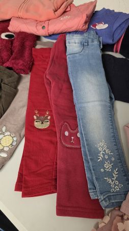 Mädchenhosen / Jeans im Set – rot, rosa & blau