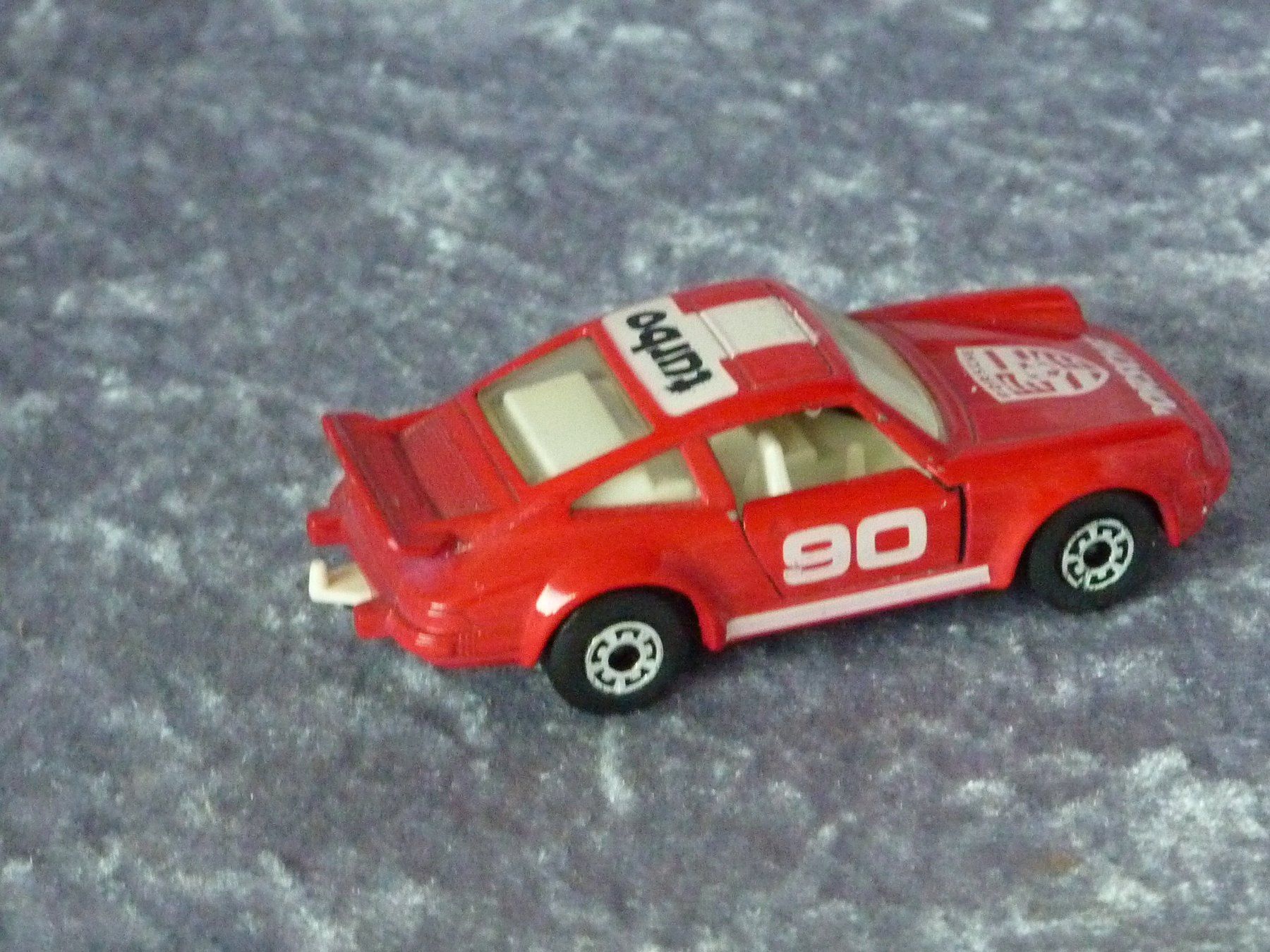 Matchbox Modellautos: Porsche 911 Turbo  1:64 – Gebraucht aus Dürrenäsch von Cobra1ch 2