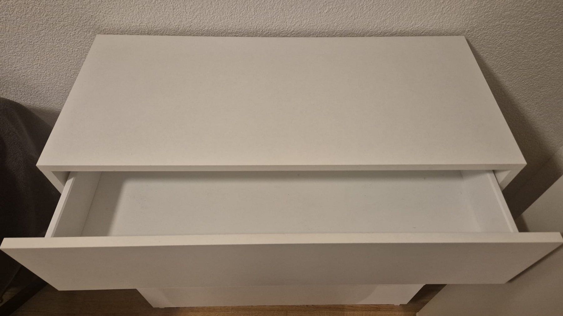 Cassettiere: Kommode weiss 4 Schubladen guter Zustand – Usato da Untersiggenthal venduto da HK-D 1