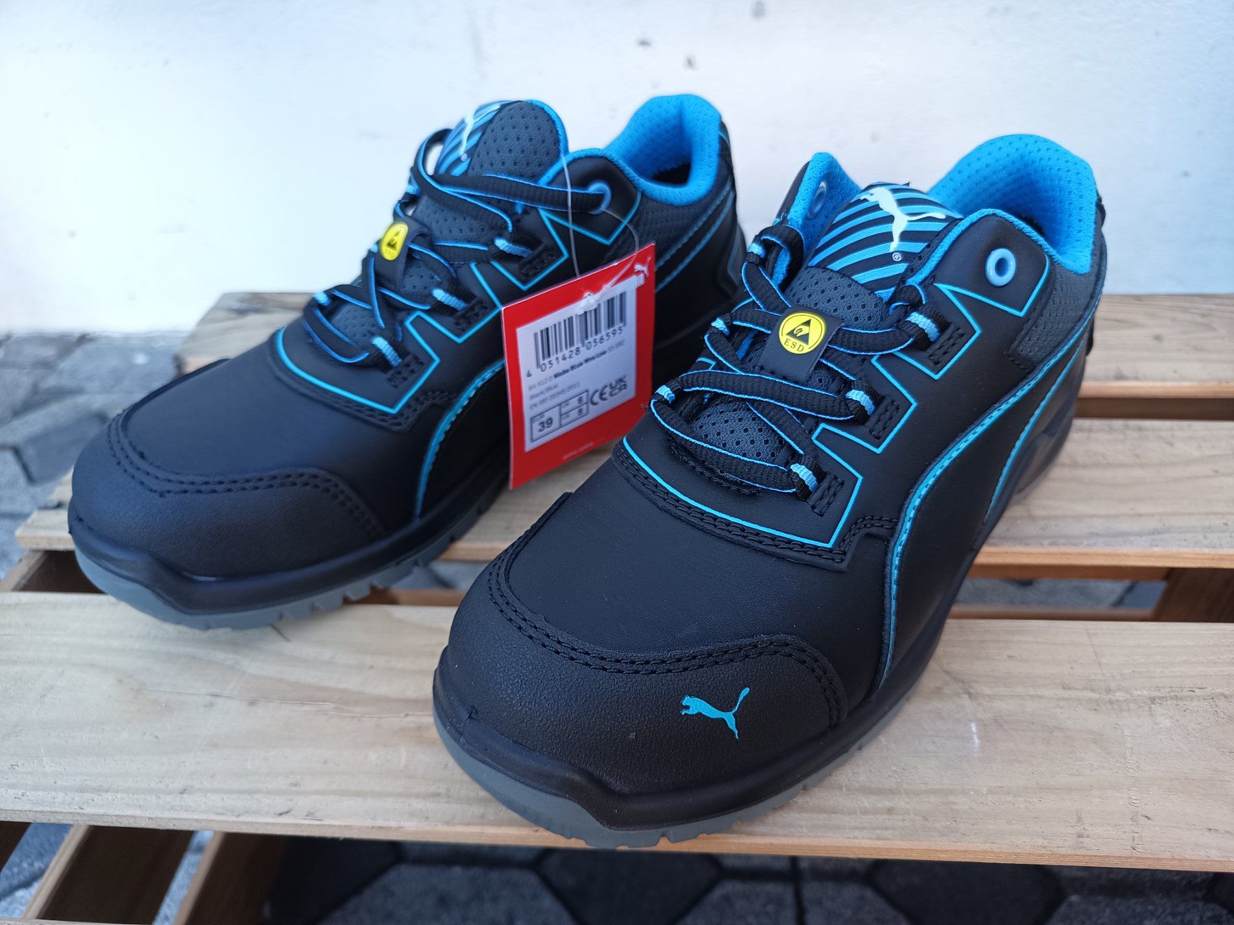 Puma Damenschuhe: Puma Sicherheitsschuhe S3 ESD SRC 39 – Neu und originalverpackt aus Oberegg von 19franzi94 1