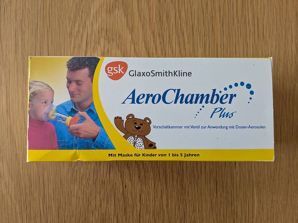 Modellini di ferrovie: Glaxo Aerochamber Plus  – Usato da Vevey venduto da Pigeon