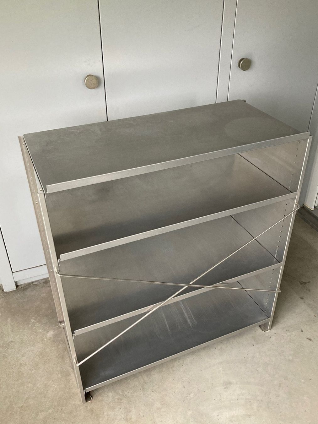 Lehni Scaffali: Aluminium Regal Lehni – Usato da Uster venduto da frrol 6