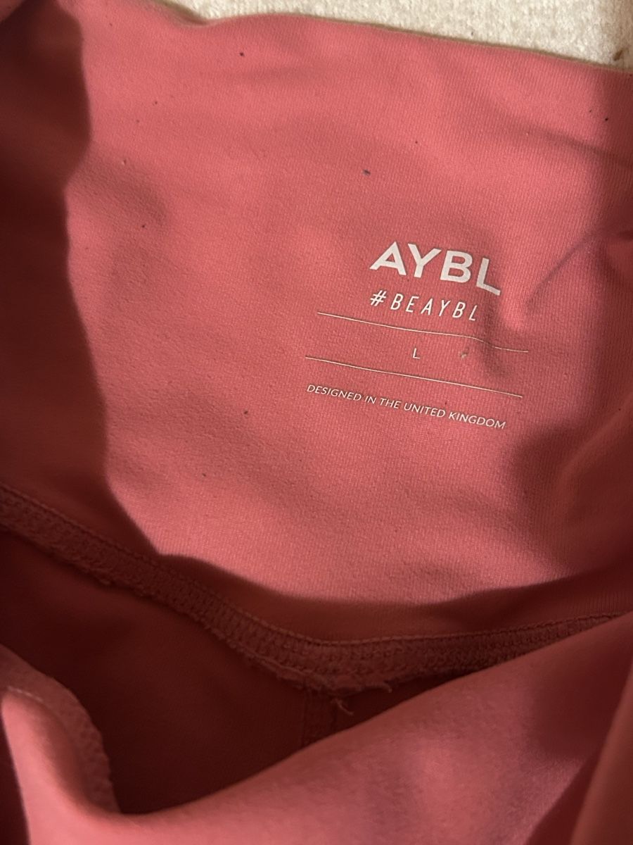 Aybl Lotti di vestiti: Ensemble AYBL Rose  Taille L - État Impeccable! – Nuovo (secondo la descrizione) da St-Prex venduto da mar_f6t6 4