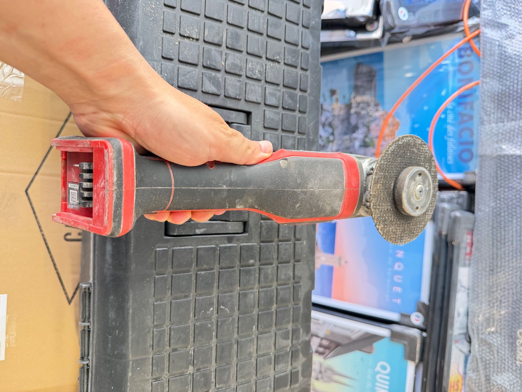 Einhell Smerigliatrici & Lucidatrici: Akku-Winkelschleifer AXXIO 18/125 Q Einhell 18V – Usato da Zollikofen venduto da Level_911 3
