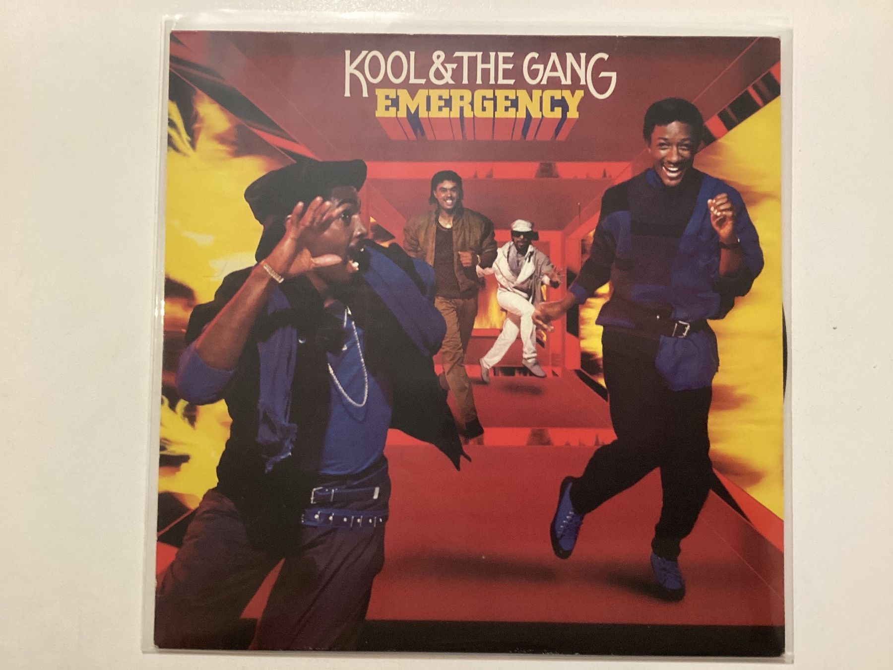 Dischi in vinile: Kool & The Gang LP - Emergency – Usato da Gutenswil venduto da Hamzian