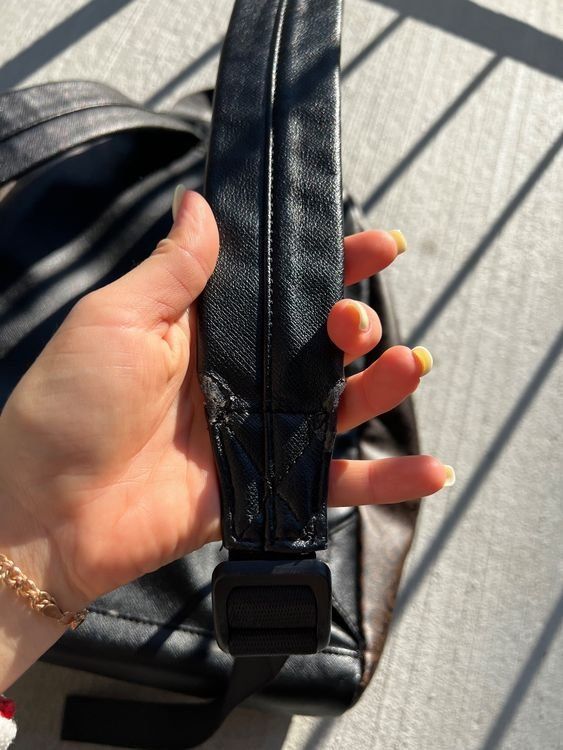 Guess Zaini: Guess Rucksack, schwarz-braun – Difettoso da Riehen venduto da ann_76jw 2