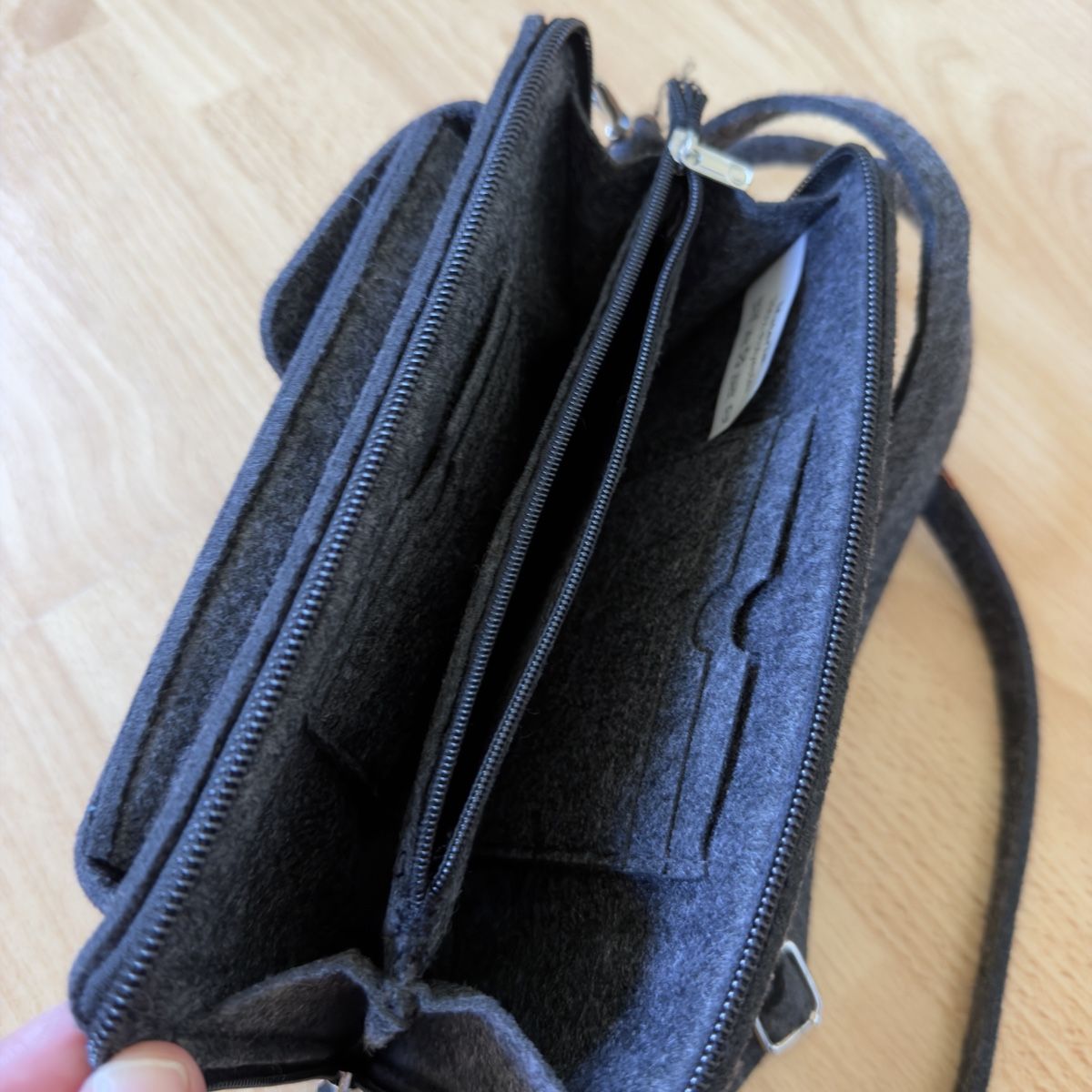 Borse: Handytasche Filz Grau mit vielen Fächern NEU – Nuovo (secondo la descrizione) da Widnau venduto da kustercarmen 2