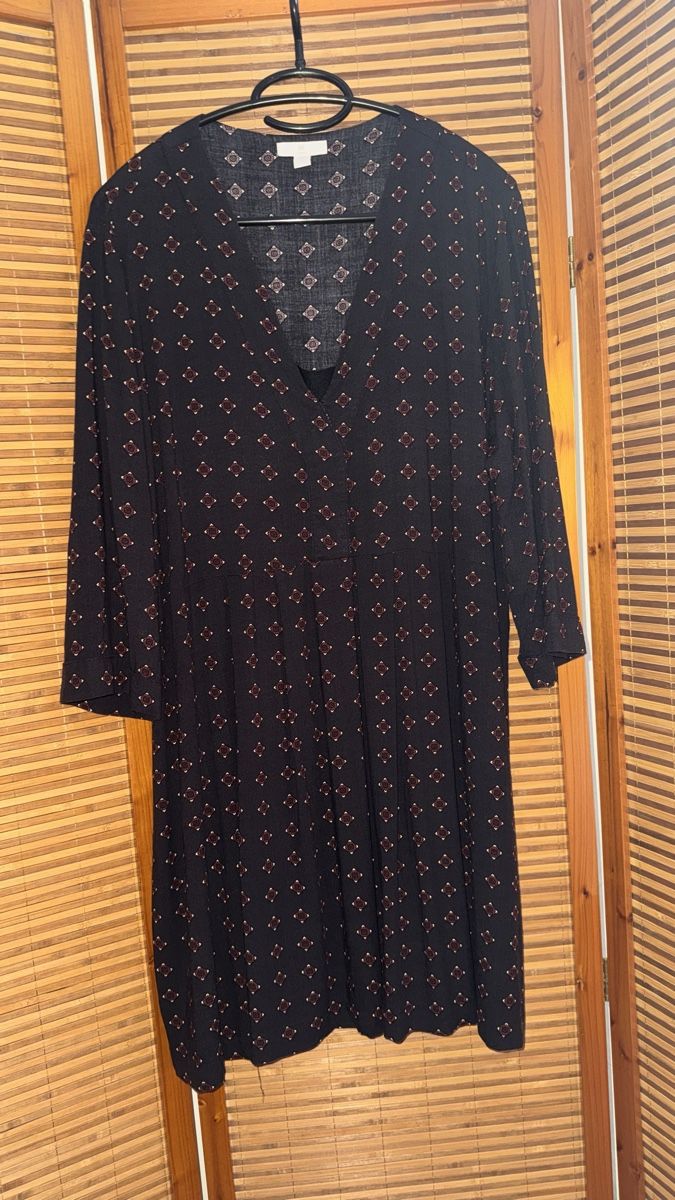 H&M Tuniques: Tunika/Kleid H&M, 40  – D'occasion à Gümligen par morticiaaddams