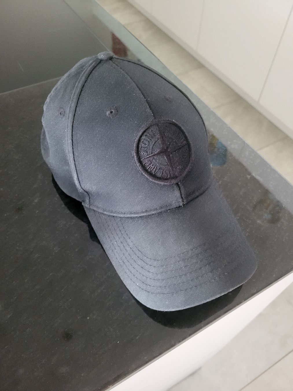 Stone Island Altro in  Abbigliamento & Accessori: Stone Island Cap – Usato da Fruthwilen venduto da Mostro-Medusa
