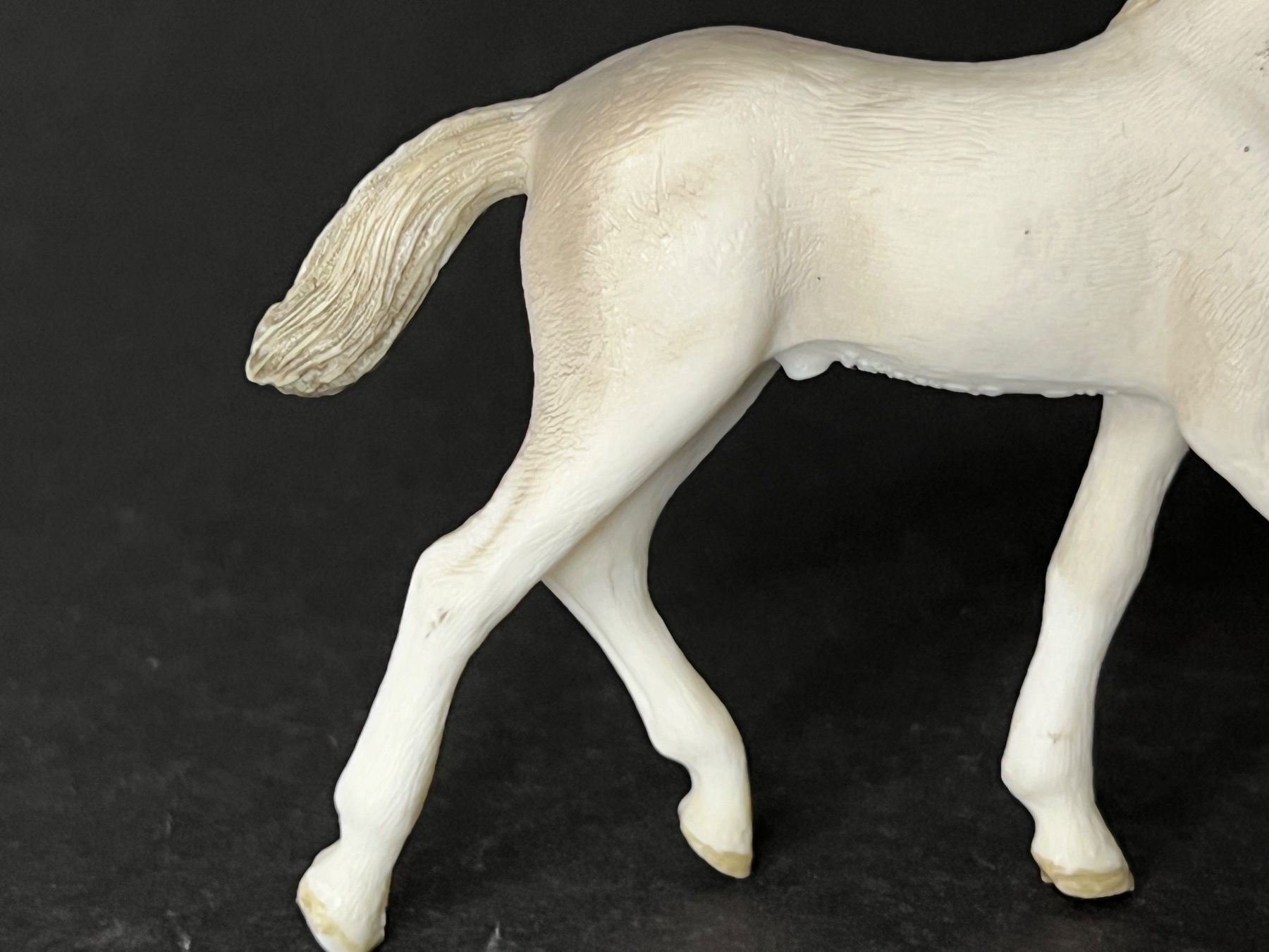 Schleich Statuette: Schleich 13860 Holsteiner Fohlen Pferde – Usato da Ennetbaden venduto da mapa05 2