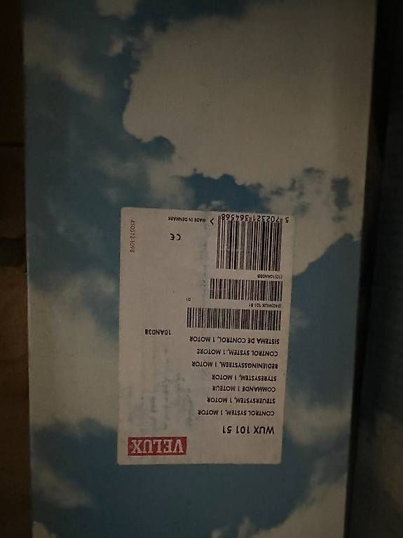 Altro per la casa: 9 Insektenschutz-Rollos Velux mit Motor – Usato da Interlaken venduto da pat_9tp8 2