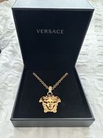 Versace Halskette Medusa Gold, Neuwertig, Originalverpackt.
