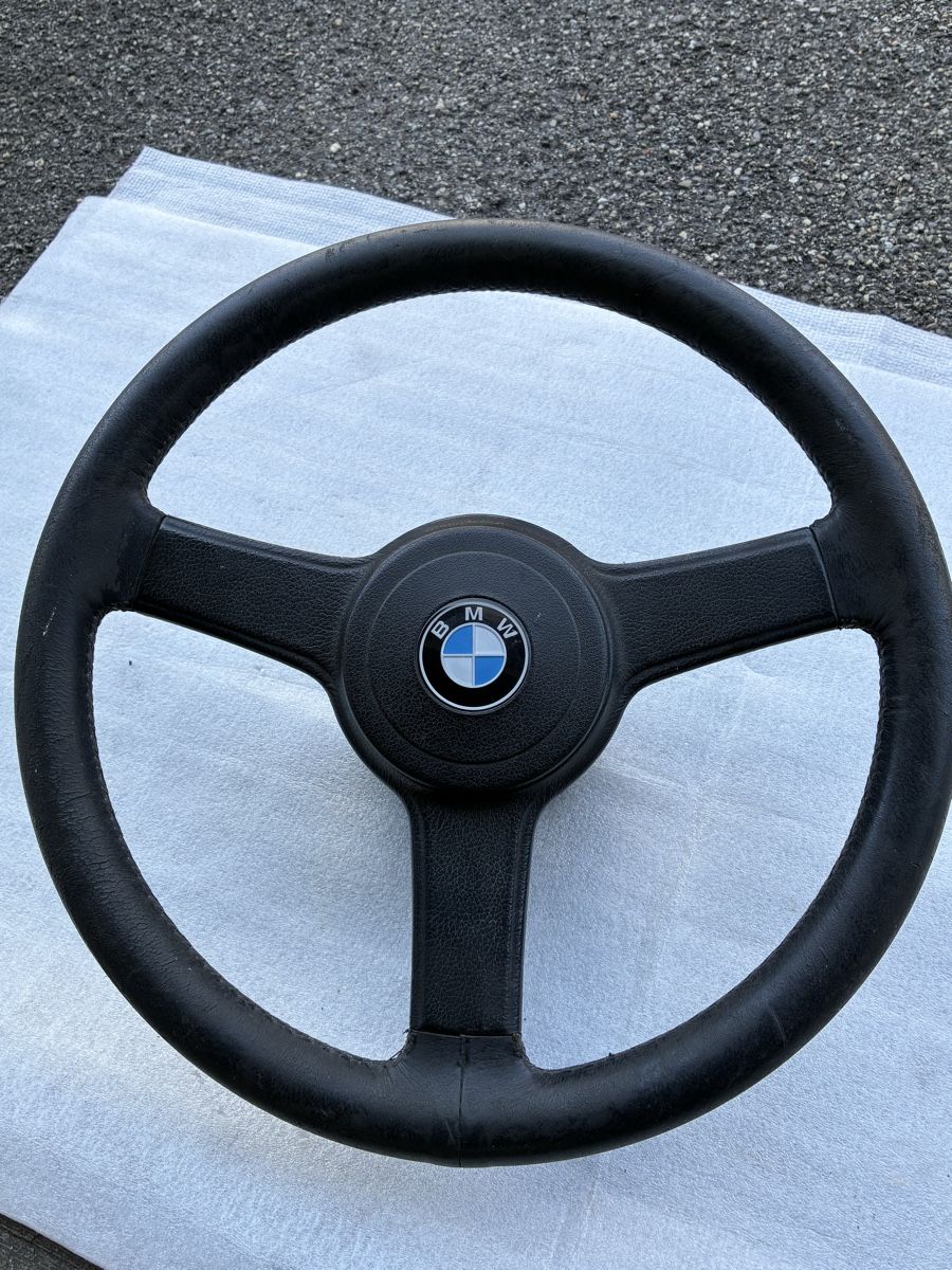 Alle Autoersatzteile: E21 Sport Lenkrad – Gebraucht aus Grenchen von Netii10