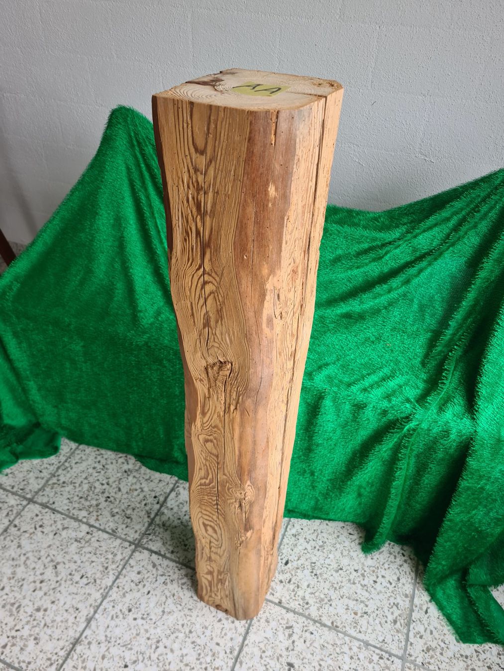 Articoli in legno: Altholz Deko Balken – Usato da Grosswangen venduto da Spieler10