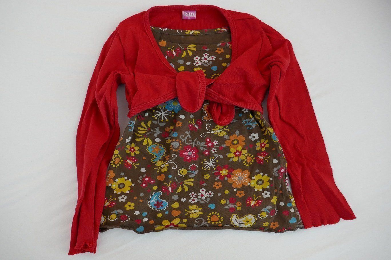 Camicette, T-shirt & Top: T-Shirt integriertes Jäckchen, Gr. 110 – Usato da Horgen venduto da Feli39