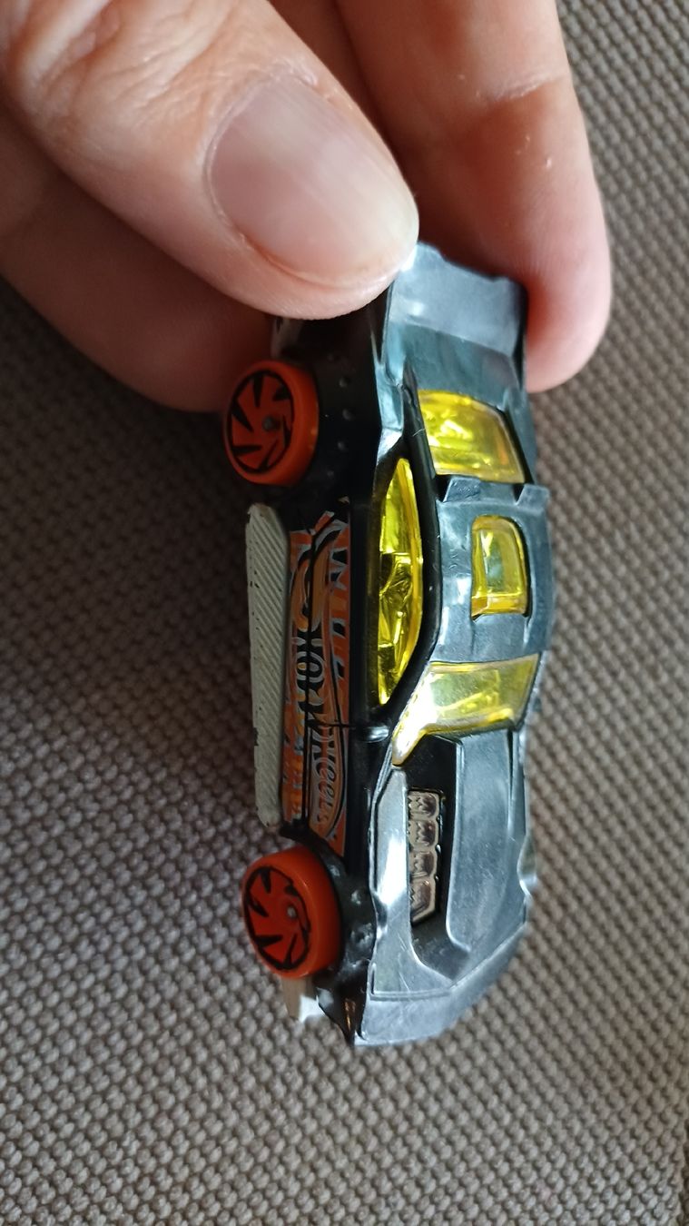 Hot Wheels Voitures modèles: 7 Hot Wheels Autos – D'occasion à Thun par Pokemonomania 4