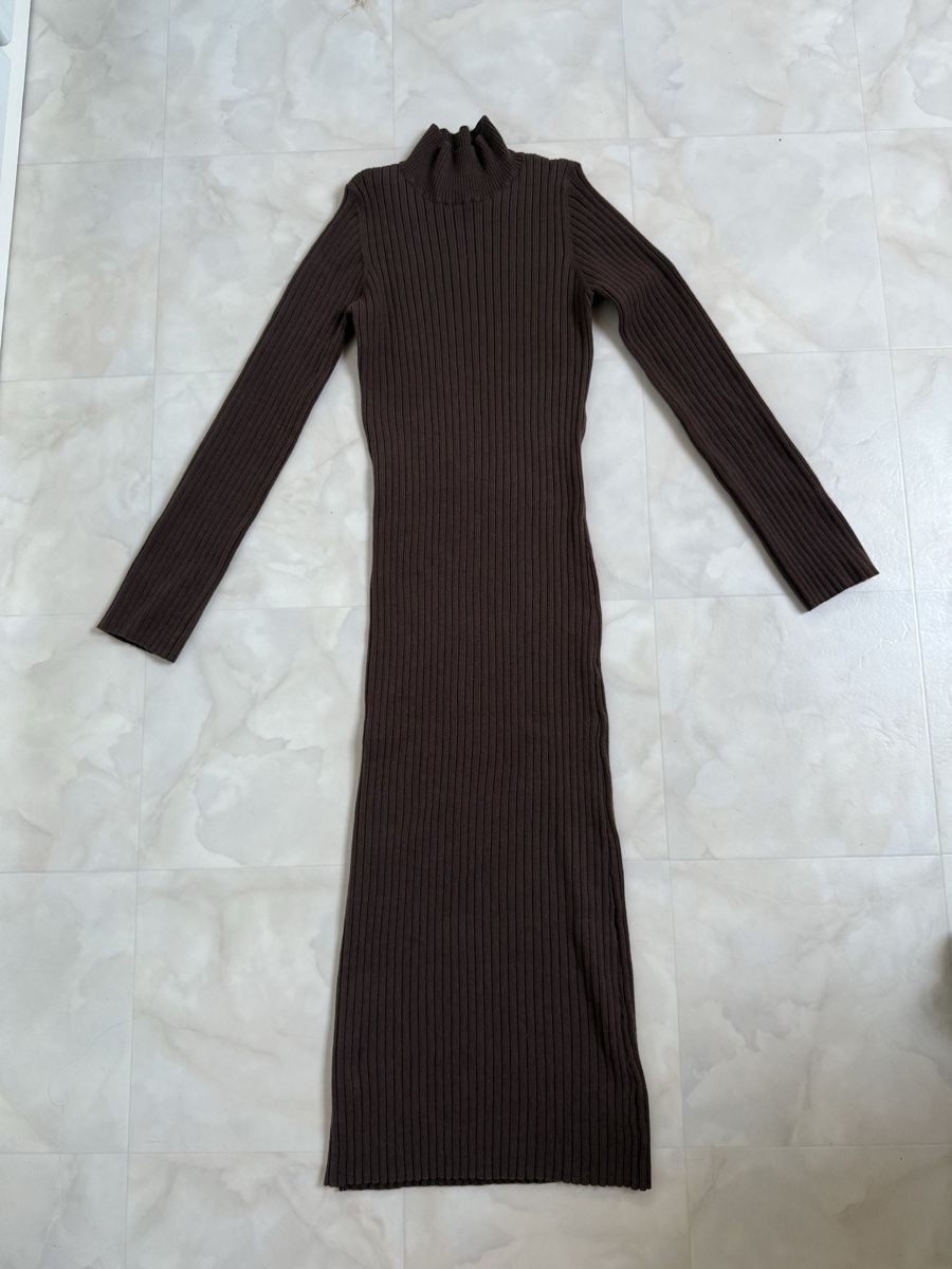 Asos Kleider: Midi Strickkleid – Neu (gemäss Beschreibung) aus Rechthalten von Fionafionafiona123