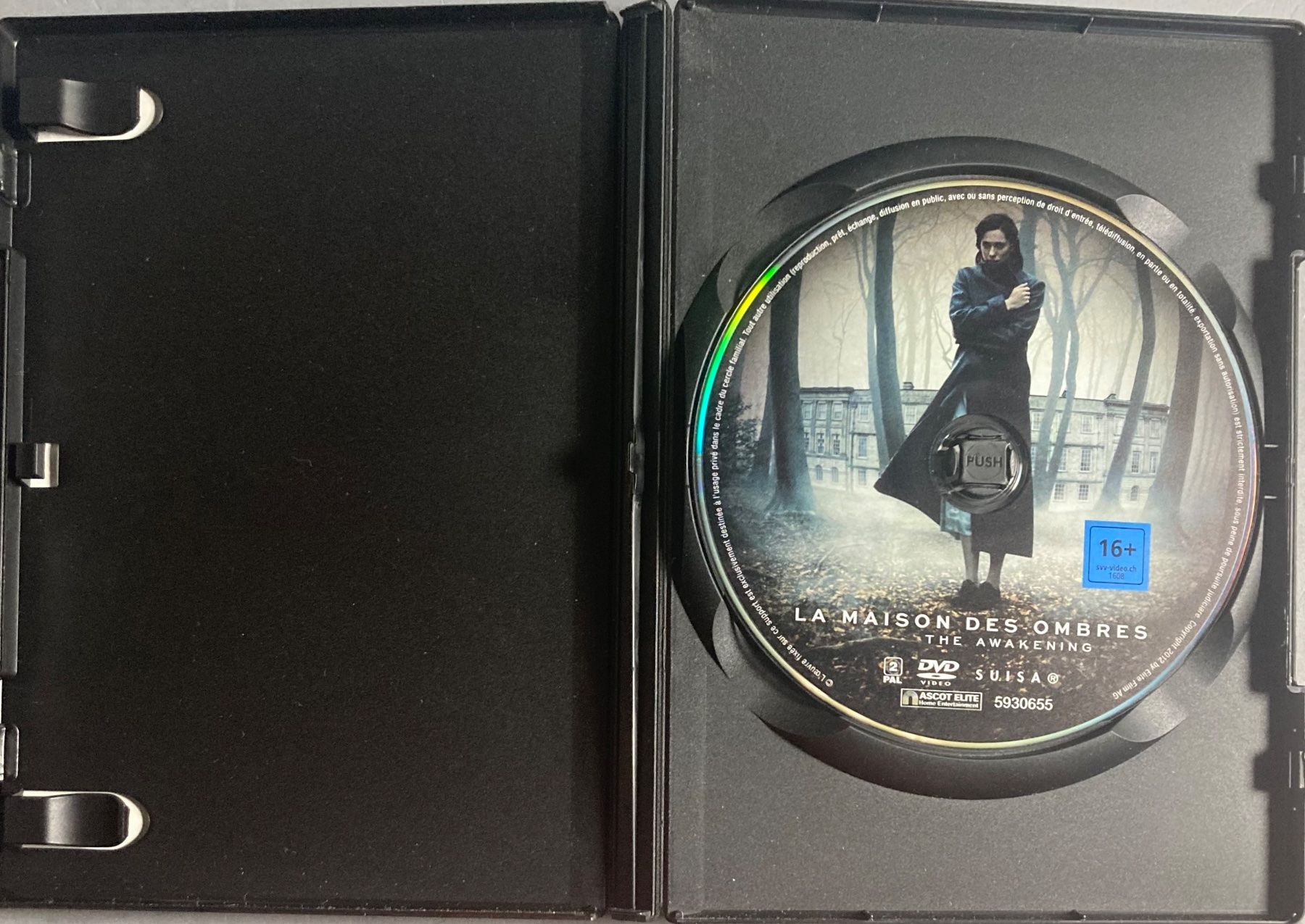 Tutti i DVDs: LA MAISON DES OMBRES – Usato da Poliez-Pittet venduto da Newtown-Records 2