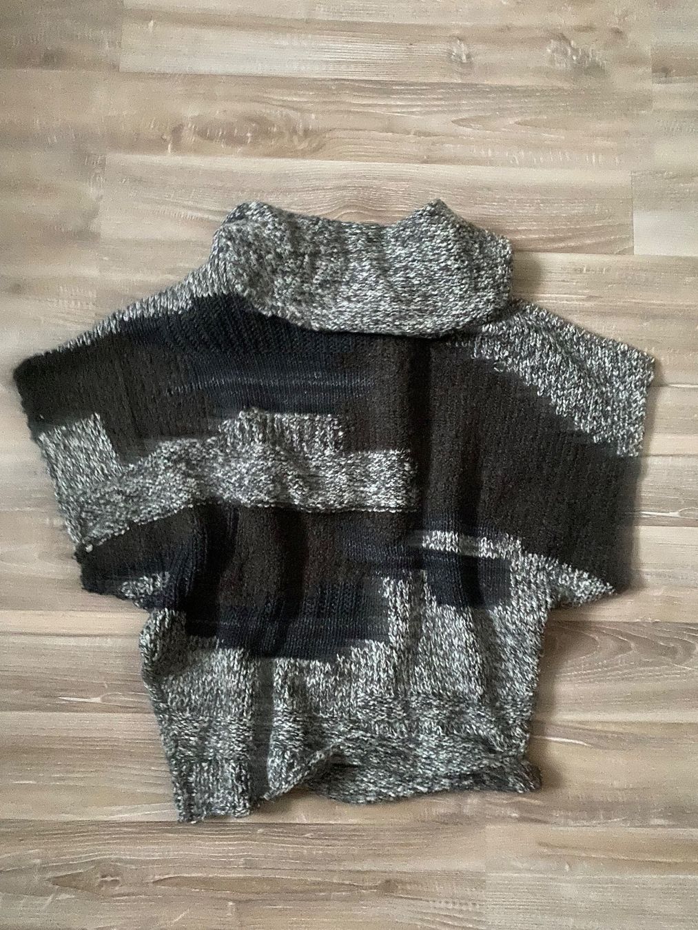 Pullover & Sweatshirts: Lässiger Strickpullover Gr. S – Gebraucht aus Estavayer-le-Lac von Mimmy02 1