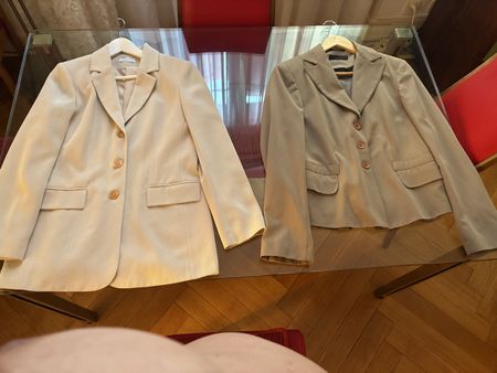 2 vestes blazer femme beige et taupe
