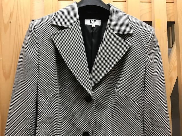 Vestes: Italienische Designerjacke 36 – Neuf (Voir description) à waedenswil par Astepanova 1
