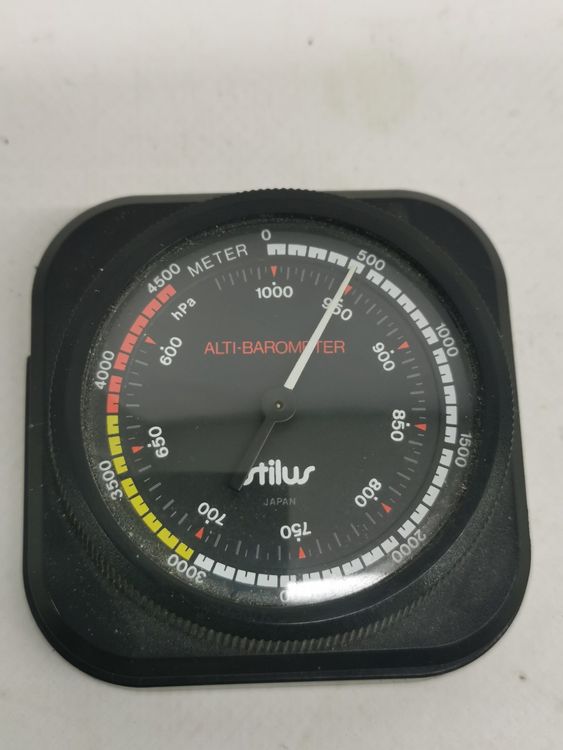Altimeter Stilus AltiBarometer in Lederhülle 6x6cm bis 5000 Acheter
