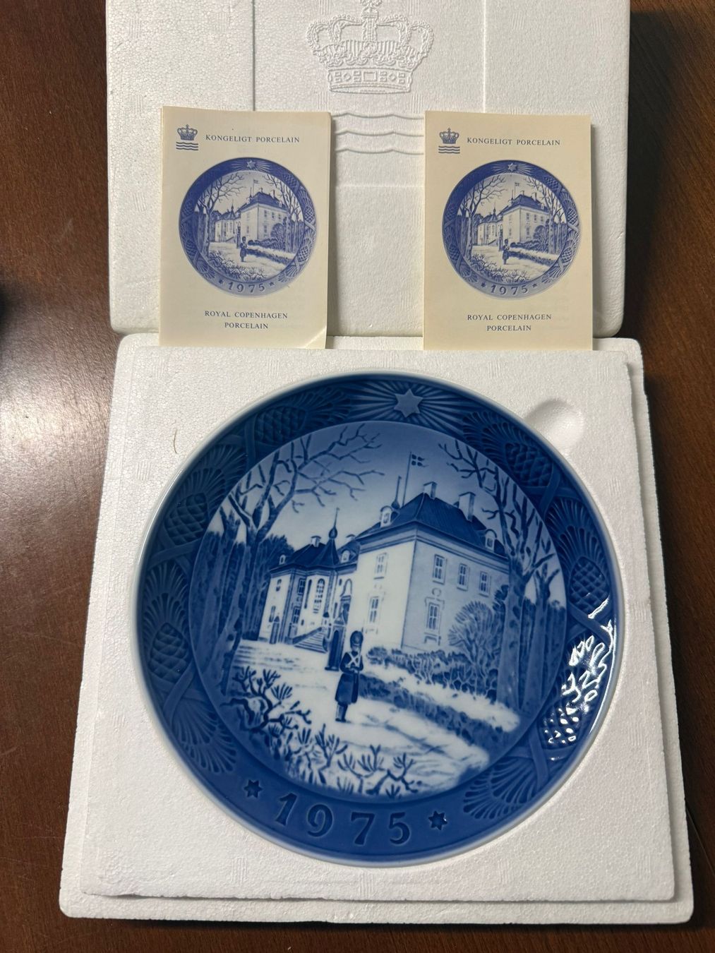 Royal Copenhagen Assiettes: Royal Copenhagen - 1975 – Neuf (Voir description) à Locarno par the_8q9p