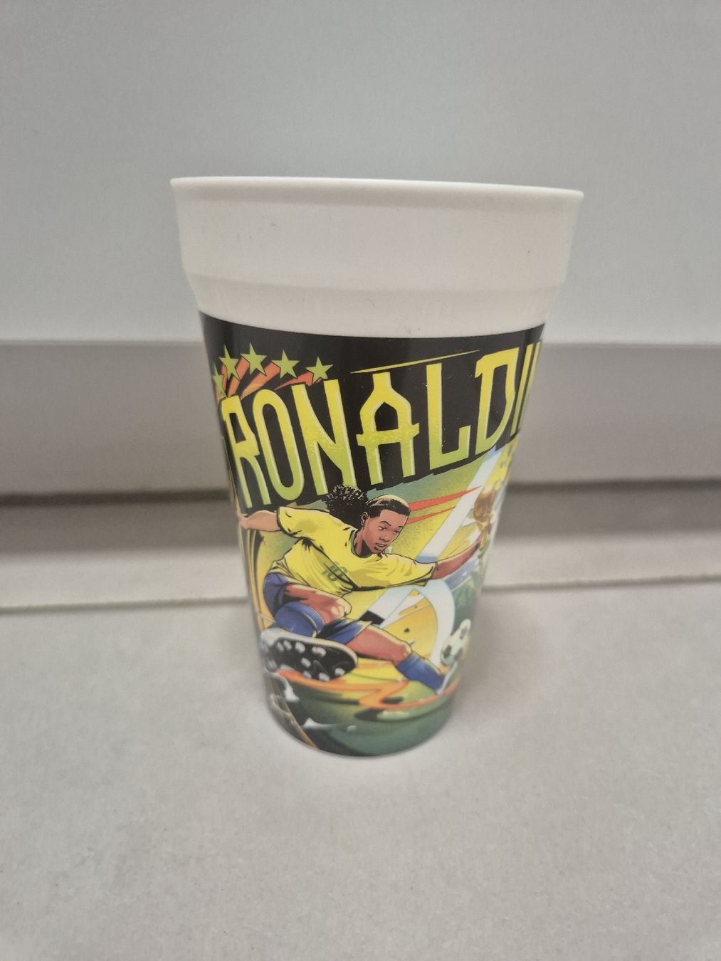Recipients et similaires: WM Becher Mc Donald Ronaldinho – Neuf (Voir description) à Volketswil par 2000ra 1