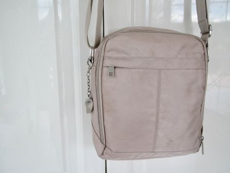 SAC EN BANDOULIERE NYLON BEIGE