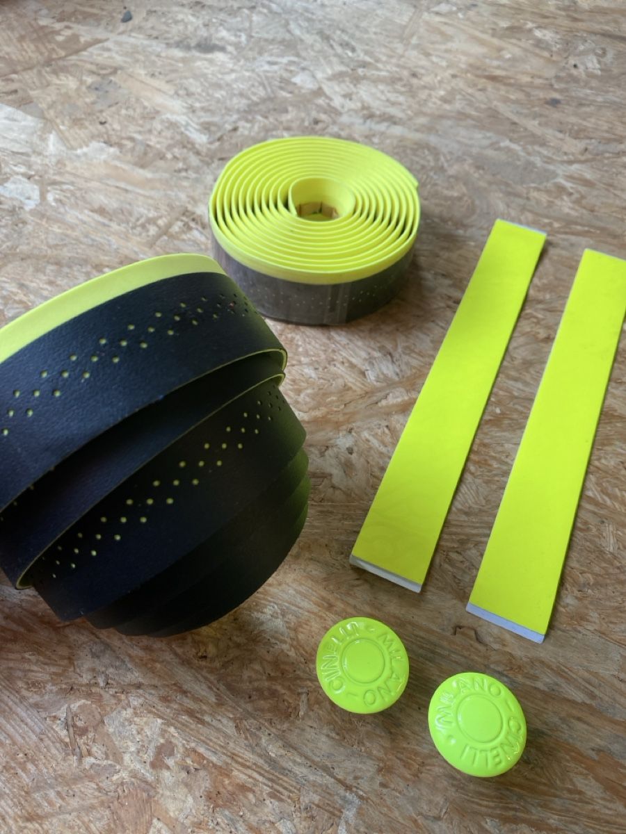 Cinelli Pezzi di ricambio: Cinelli FLUO Lenkerband black yellow – Nuovo e nell'imballaggio originale da Bern venduto da TacTac_Cycling 1