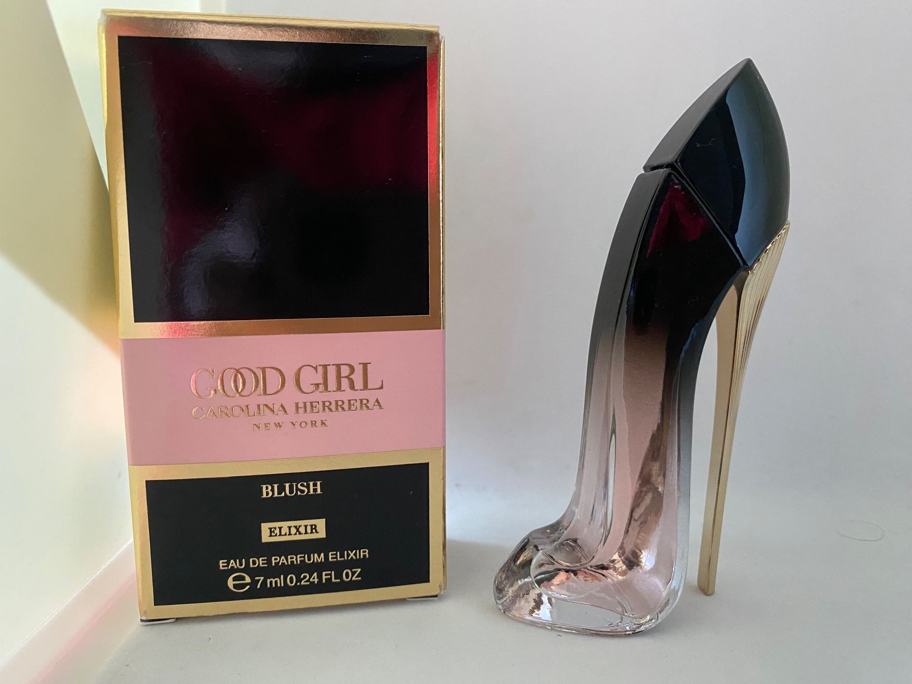 Carolina Herrera Profumi & Eau de Toilette: Miniature Good Girl Blush Elixir – Nuovo e nell'imballaggio originale da Bouveret venduto da wes_7zll
