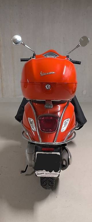 Vespa Scooter: Piaggio Vespa Primavera 125 – Usato da Petit-Lancy venduto da M0nkay 4