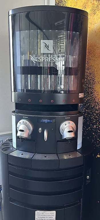 Nespresso Gemini CS200 Pro (D'occasion) à Tegerfelden pour CHF 790 – avec livraison | Acheter sur