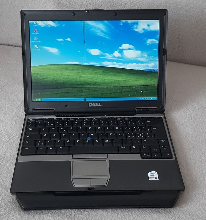 Dell Latitude D430 12 Zoll mit Windows XP Pro.SP3 Deutsch 1